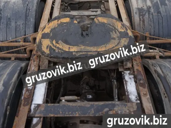 Тягач Volvo VNL 2003 года б/у фото 12