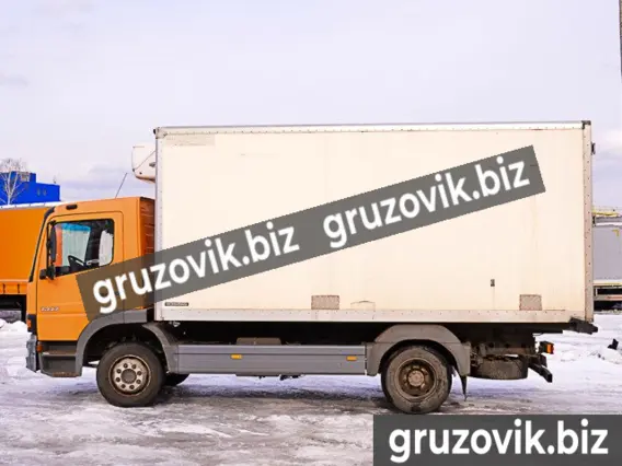 Автофургон Мercedes Atego 1317 2004 года б/у фото 3
