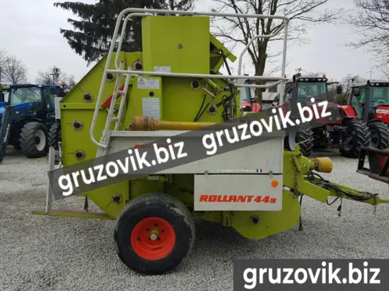 Пресс-подборщик Claas Rollant 44 б/у фото 2