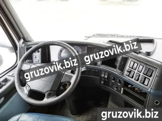 Тентованный грузовик Volvo FH 13.400 2008 года б/у фото 5