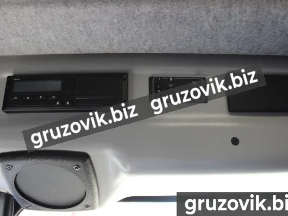 Тягач МАЗ 5440С5-8520-031 2019 года новый фото 4