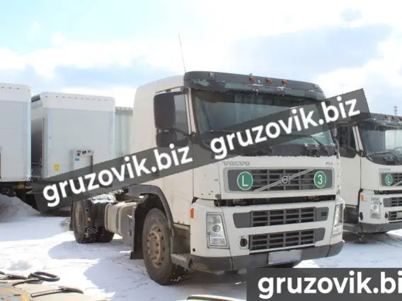 Тягач Volvo FM 2008 года б/у