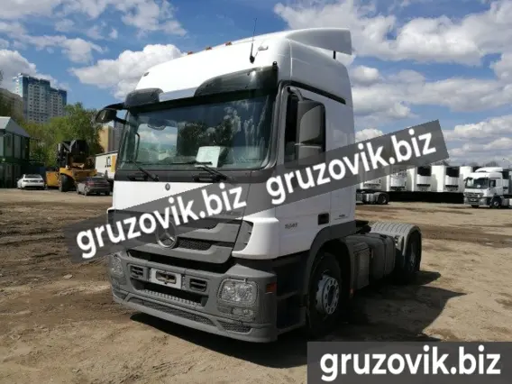 Тягач Mercedes-Benz Actros 2013 года б/у