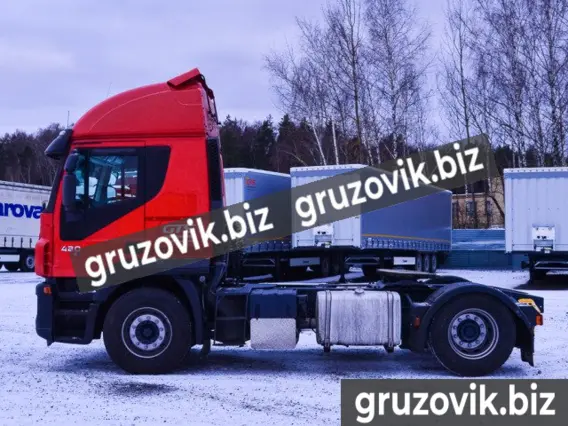 Тягач IVECO Stralis 420 2011 года б/у фото 7