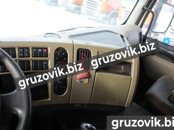 Тягач Renault Premium 380 2008 года б/у фото 7