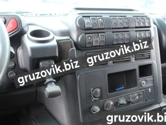 Самосвал IVECO trakker 2013 года б/у фото 11