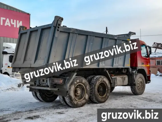Самосвал Volvo FM12 2010 года б/у