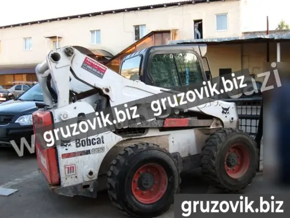Вилочный погрузчик Bobcat S850 2013 года б/у фото 12