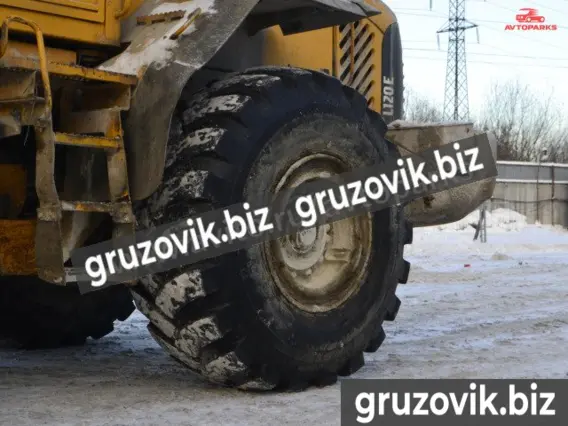 Фронтальный погрузчик Volvo L120E 2003 2003 года б/у фото 9