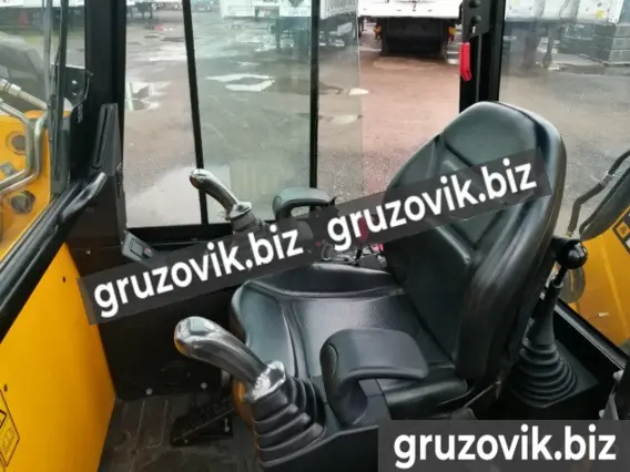 Экскаватор-погрузчик JCB 1CX 2011 года б/у фото 5