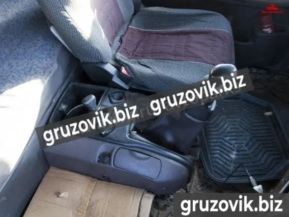 Тягач Renault magnum 440 2001 года б/у фото 17