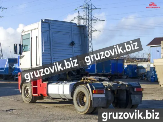 Тягач Renault magnum 440 2001 года б/у фото 7