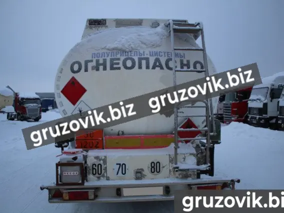 Полуприцеп-бензовоз ППЦ Merceron 2000 2000 года б/у фото 9