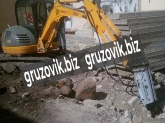 Буровая установка JCB 3CX 2019 года б/у фото 6