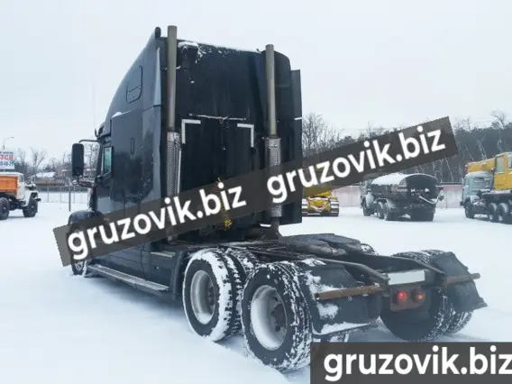 Тягач Freightliner Century Class 2004 года б/у фото 5