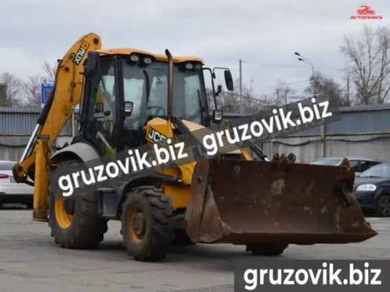 Экскаватор-погрузчик JCB 3CX 2010 года б/у