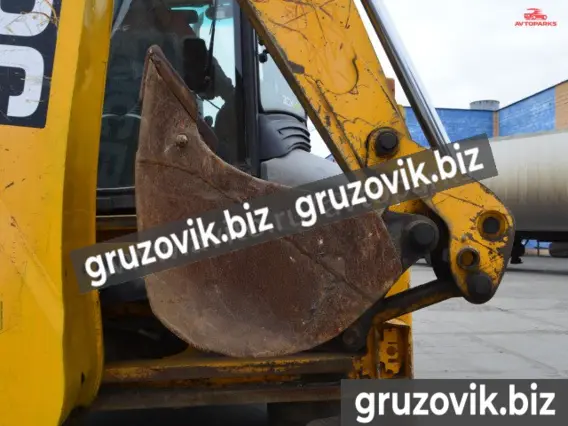 Экскаватор-погрузчик JCB 3CX 2010 года б/у фото 13