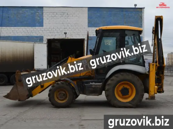 Экскаватор-погрузчик JCB 3CX 2010 года б/у фото 6