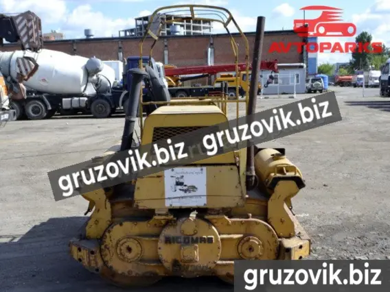 Дорожный каток bomag BW 200 2019 года б/у фото 5