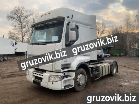 Тягач Renault Premium 2012 года б/у