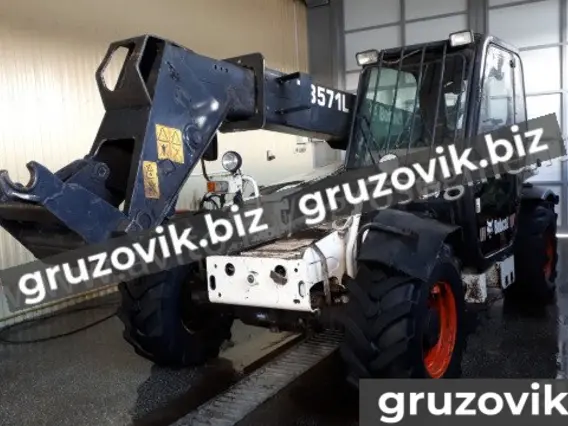 Телескопический погрузчик Bobcat T3571L 2008 года б/у