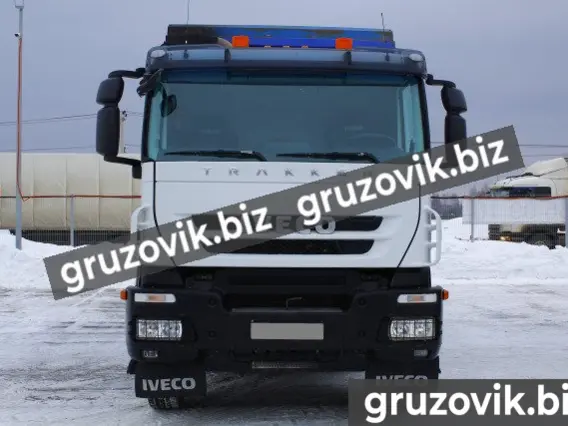 Самосвал Iveco Trakker 420 2013 года б/у фото 2