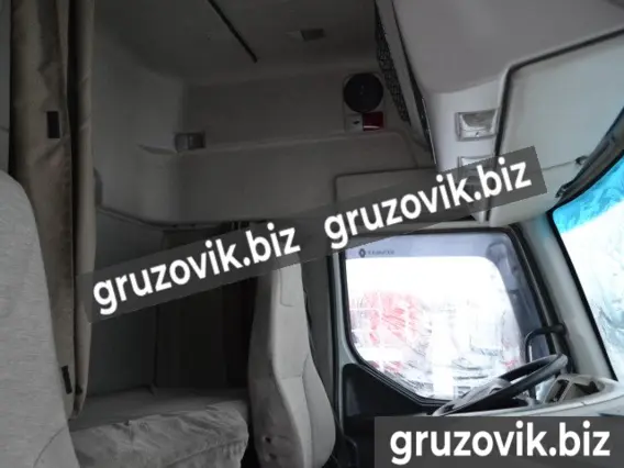 Тягач Renault Premium 450 DXI 2018 года б/у фото 9