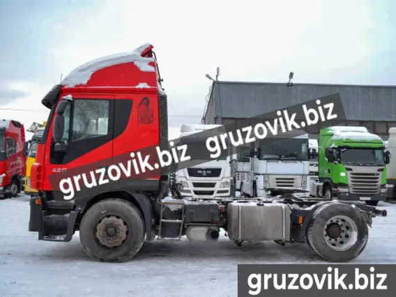 Тягач Iveco Stralis AT440 2011 года б/у фото 8