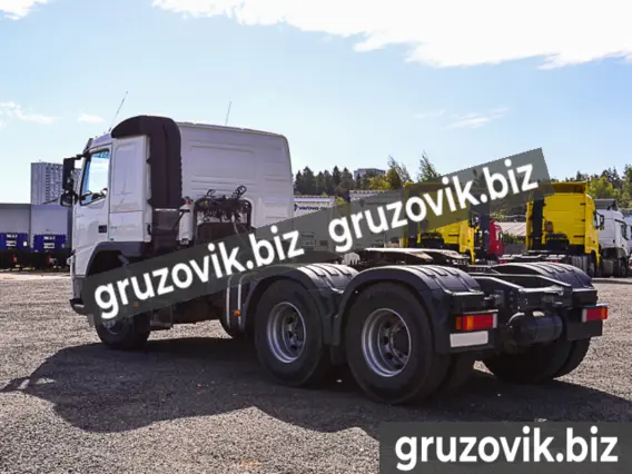 Тягач Volvo FM420 2014 года б/у фото 4