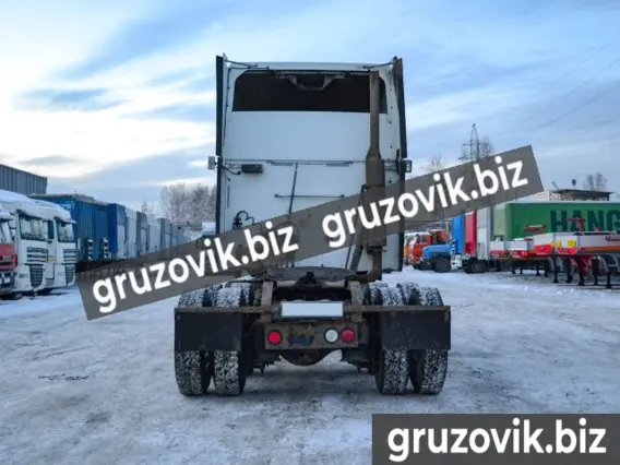 Тягач International 9200I 2003 года б/у фото 5