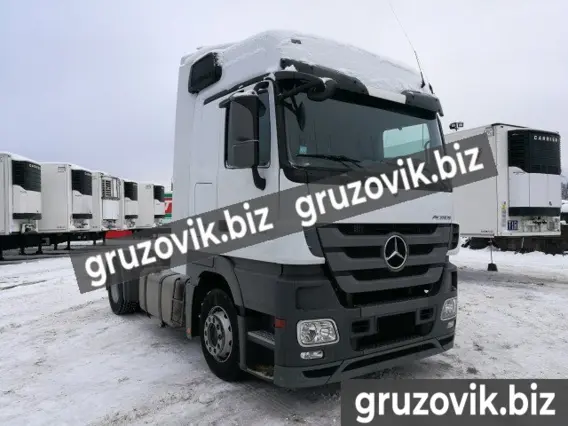 Тягач Mercedes-Benz Actros 2016 года б/у