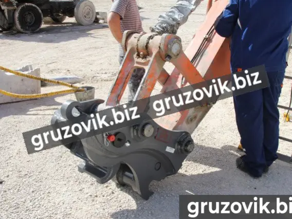 Навесное оборудование Hyundai R330 2019 года б/у фото 2