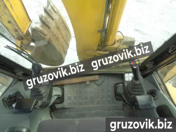 Экскаватор-погрузчик KOMATSU WB97S-5 2007 года б/у фото 3