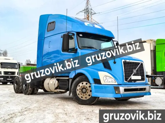 Тягач Volvo VNL 670 2008 года б/у