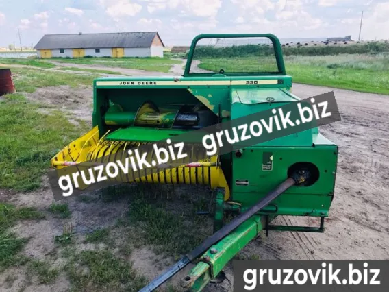 Пресс-подборщик John Deere 330  б/у