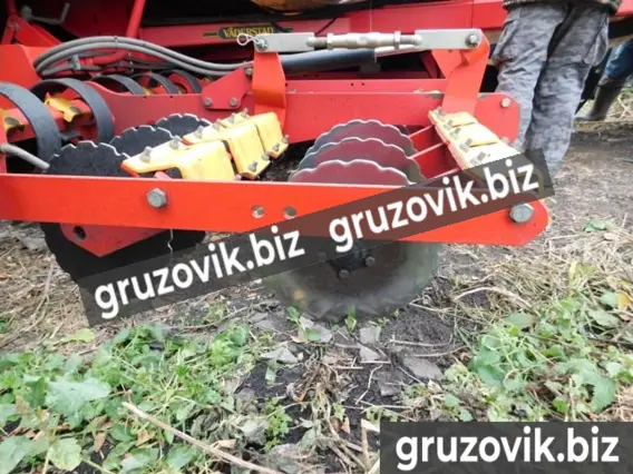 Сеялка Vaderstad Rapid 400C 2010 года б/у фото 3