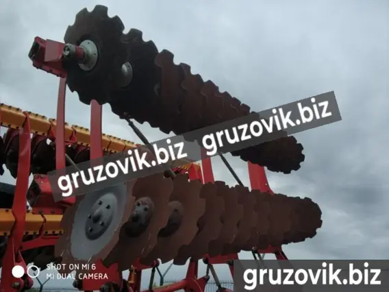 Почвообрабатывающая техника Vaderstad Carrier 2014 года б/у фото 3