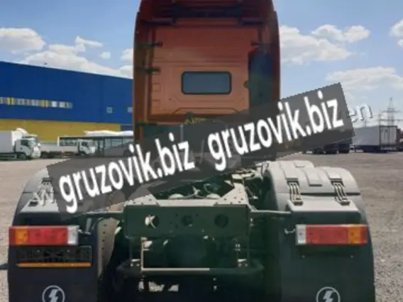 Тягач Shacman SX42566V324 2020 года новый фото 6