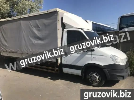 Автофургон Iveco Daily 45C15 2015 года б/у