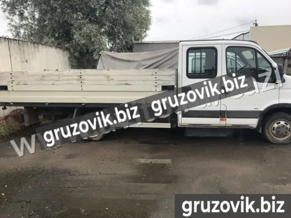 Бортовой Iveco Daily 35С12D 2008 года б/у фото 3