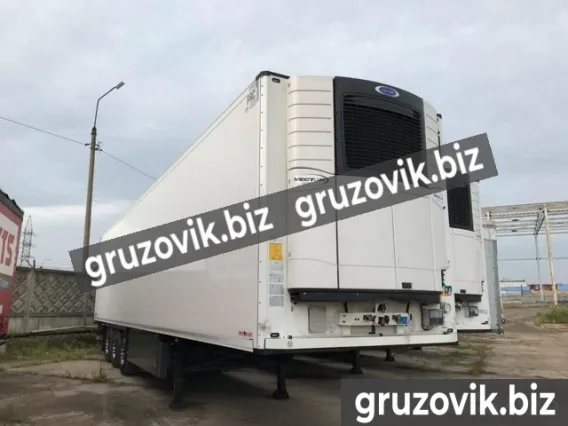 Полуприцеп-рефрижератор Schmitz SKO24 09 2017 года б/у