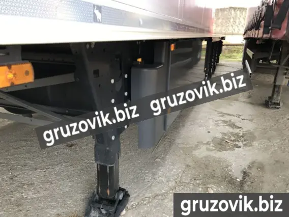 Полуприцеп-рефрижератор Schmitz SKO24 09 2017 года б/у фото 3