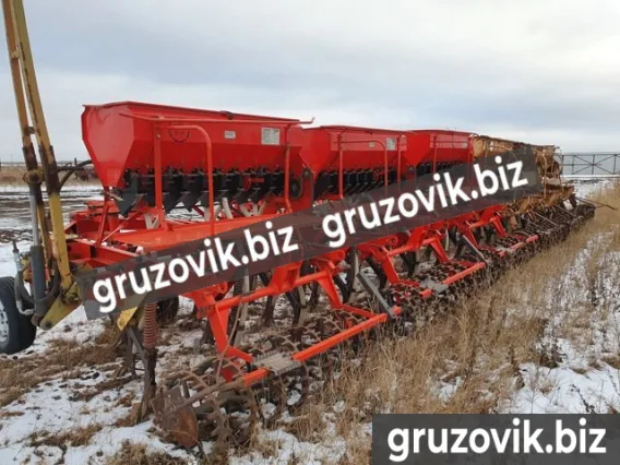 Сеялка Омичка скп-2,1 2007 года б/у