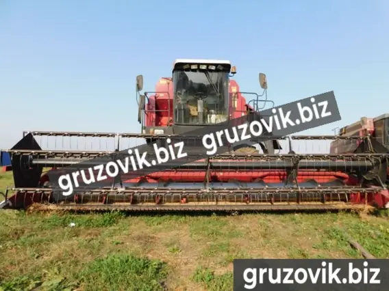 Комбайн ПАЛЕССЕ GS12 2010 года б/у