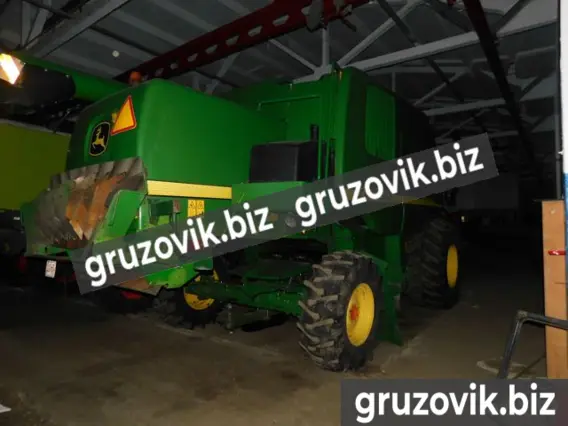 Комбайн John Deere 9560 2005 года б/у фото 2