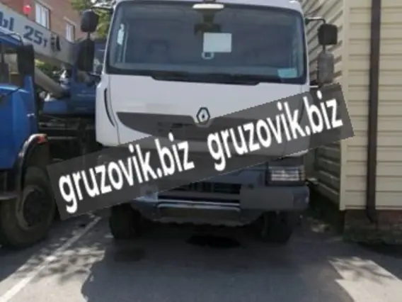 Самосвал Renault Kerax 380 2011 года б/у