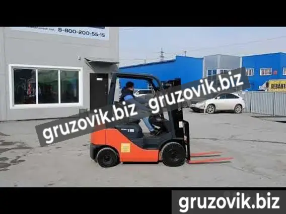 Вилочный погрузчик TOYOTA 1,5 2007 года б/у