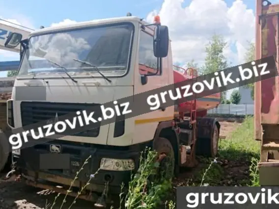 Дорожно-уборочный автомобиль МАЗ 5340В2 2015 года б/у фото 2