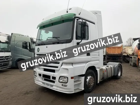 Тягач Mercedes Benz Mercedes Benz 2005 года б/у фото 3