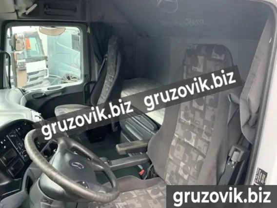 Тягач Mercedes Benz Mercedes Benz 2005 года б/у фото 6